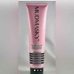 NEW! MUDMASKY velvety glow body scrub full size 180ML
